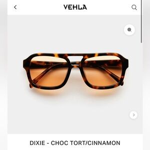 Vehla Dixie Choc Tort/ Cinnamon NWT